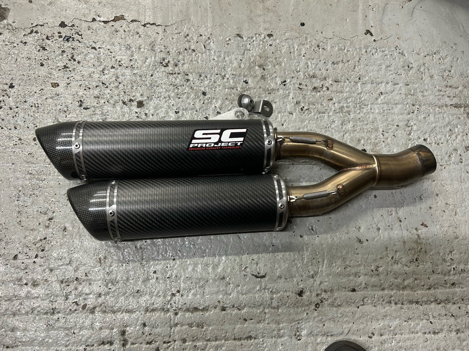Picture 1 of 6