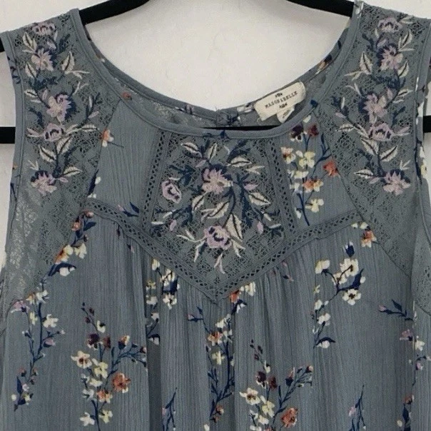 Blusa Mujer Mason & Bella Mediana Verde Azulado Claro Estampado Floral Bordado Fluido Top Foto 3 de 4