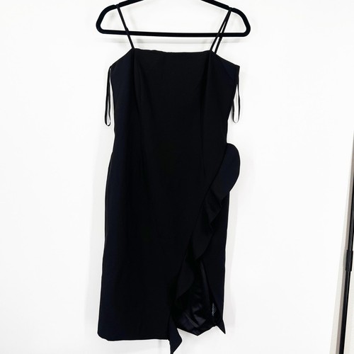 Etuikleid Bardot Größe M/8 Carmelle Rüschen in Schwarz Neu mit Etikett - Bild 2 von 9