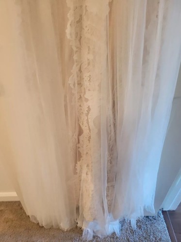 A Line Lace Wedding Dress Bead Appliques Spaghetti Strap Bridal Gown - Picture 7 of 24
