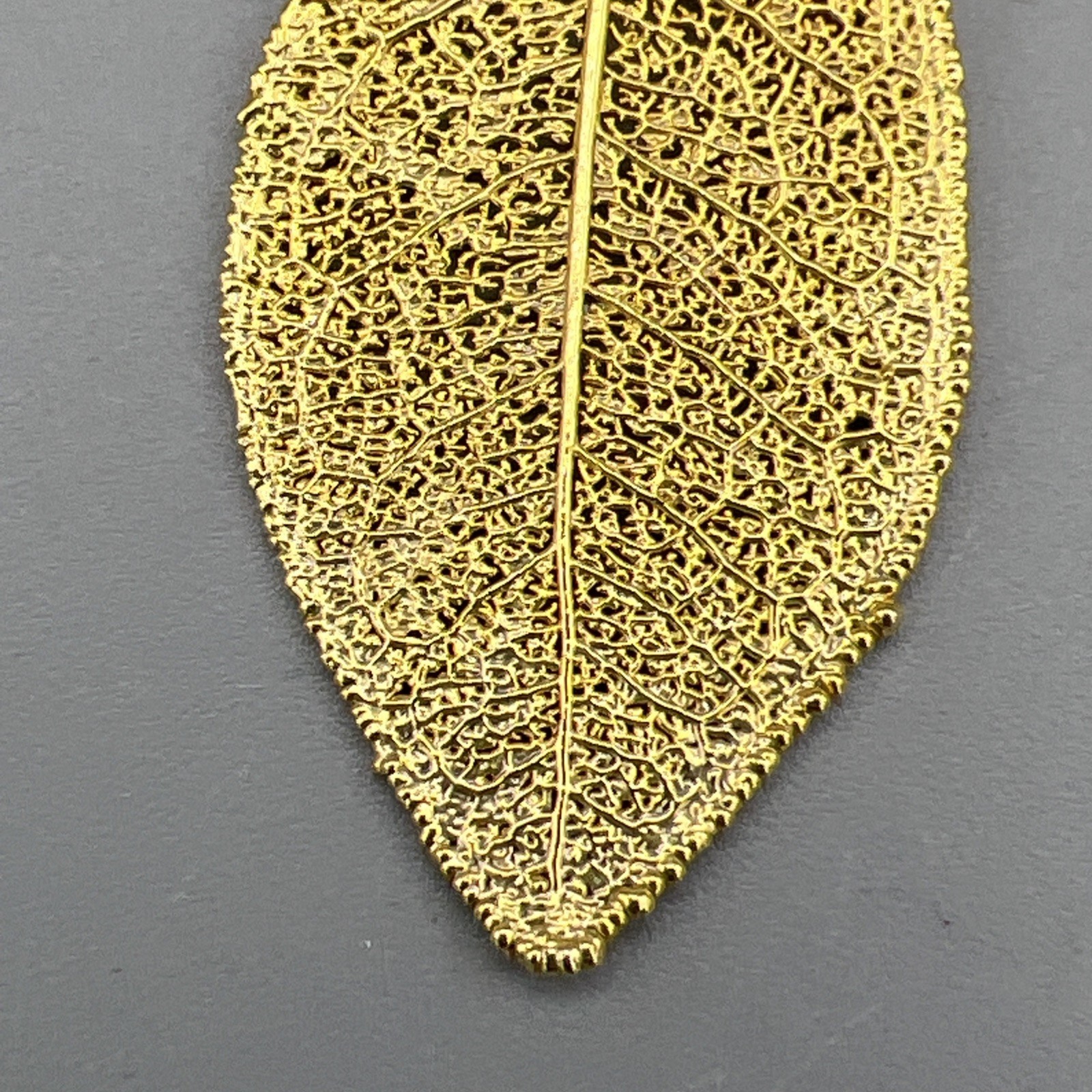 Vintage Gold Dipped Leaf Pendant - image 6