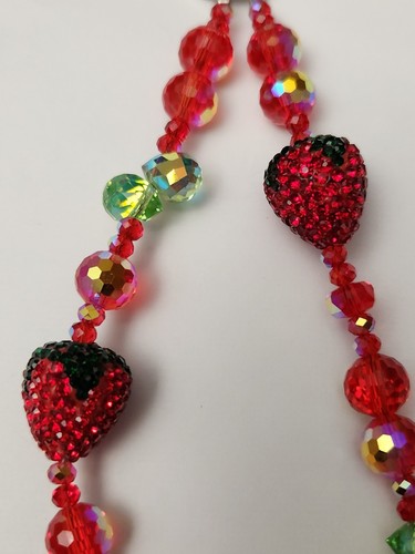 Handmade Sparkle Strawberry Red Keyring Bag Charm Phone Charm - 第 9/9 張圖片