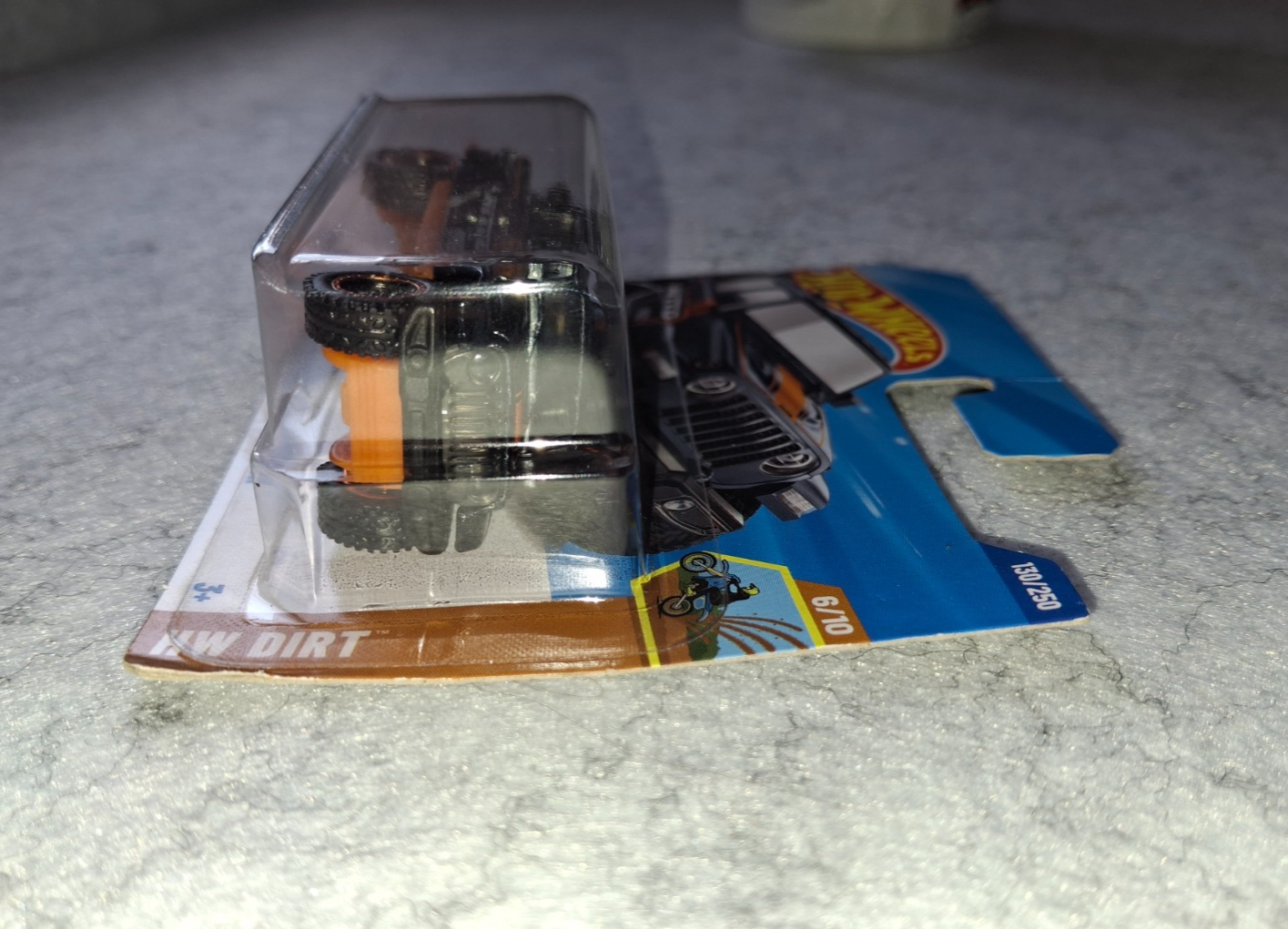 Picture 5 of 9