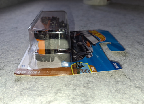 Hot Wheels '20 Jeep Gladiator - 2025 Super Treasure Hunt - Brand New - Picture 5 of 9