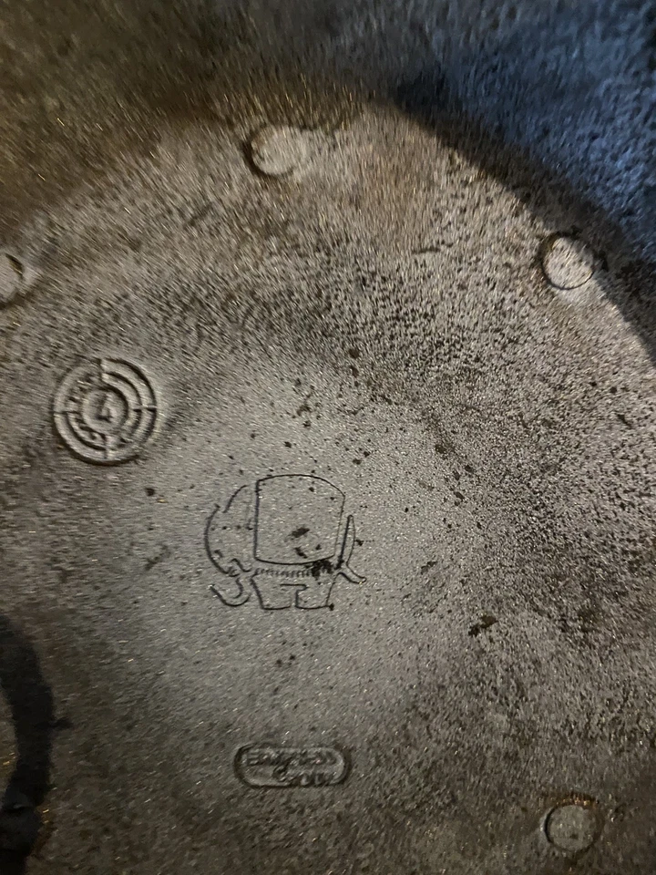 Ducati 748 916 996 998 Clutch Cover OEM Monster SS ST Cagiva Elephant logo - Image 4 of 4