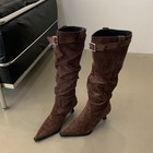 Foto 19 di 23