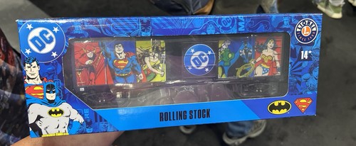 NYCC 2025 Exclusive Lionel Trains DC 90th Heroes Boxcar LE 90 INHAND NIB