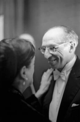 Aaron Copland conducting the New York Philharmonic 1960 OLD PHOTO 4