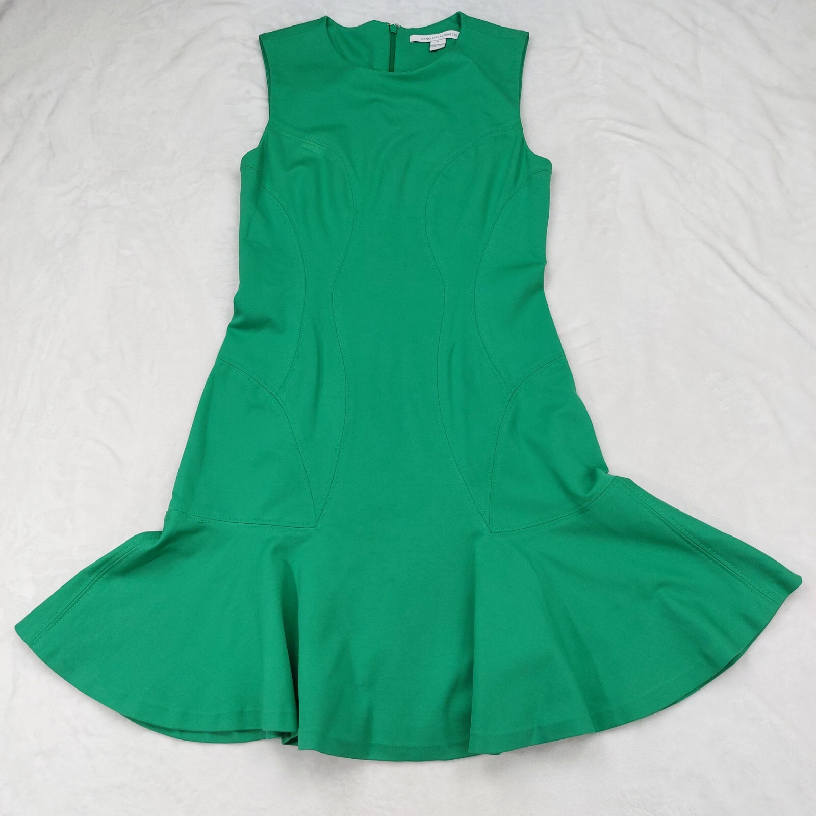 Diane Von Furstenberg Women's Bright Green Jaelyn Dress Sleeveless Size 6