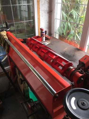 DENNIS and RANSOMES Lawnmower Cassette units fully repainted and reground - Picture 6 of 6