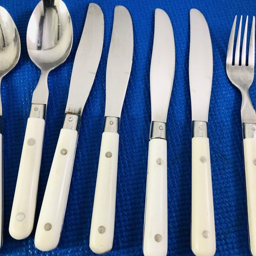 WF Mardi Gras Stainless Flatware W/ White Handles Made In Korea 9 Pieces - Picture 3 of 7