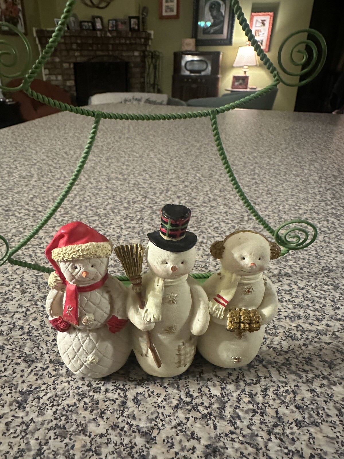 Picture 4 of 6