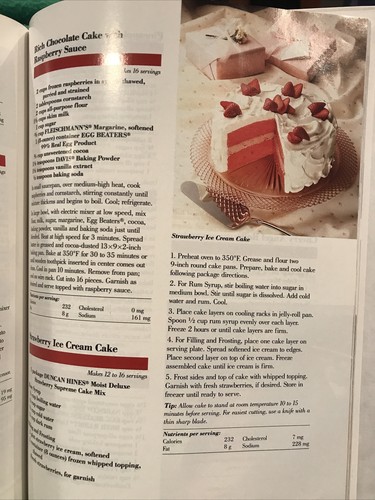 Vintage Favorite Brand Name Light Cooking Book 1993 By Publications... - Picture 3 of 3