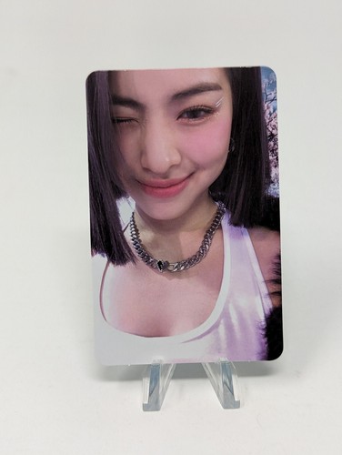 ITZY CHESHIRE SPECIAL EDITION OFFICIAL PHOTOCARD YEJI LIA RYUJIN CHAERYEONG YUNA - Picture 33 of 62