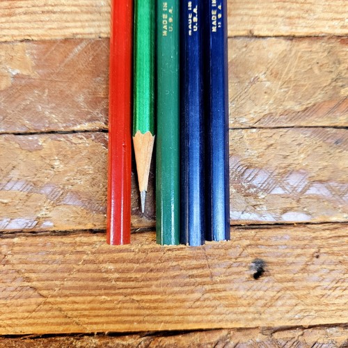 Vintage Wood Sterling #2 Pencils With Vintage Wood Japanese Pencil Box Mt Fuji - Picture 7 of 17