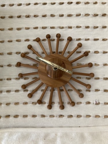 Bamboo Swivel Tie Organizer - Picture 4 of 5