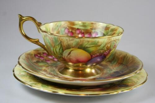 AYNSLEY N.BRUNT ORCHARD FRUIT PATTERN TEA CUP AND SAUCER GOLD TRIO signed - Picture 2 of 16