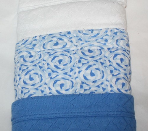 New 3 pack JOCKEY 100% combed cotton HIPSTERS BREATHABLE comfort BLUE WHITE ROSE - Picture 2 of 3