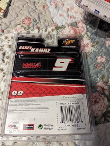 2009 Winner's Circle Kasey Kahne #9 1:64 NIB Nascar Diecast - Picture 6 of 6