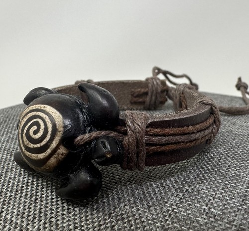 Handmade Brown Leather Sea Turtle Bracelet with Spiral Symbol Engraving - Picture 6 of 12