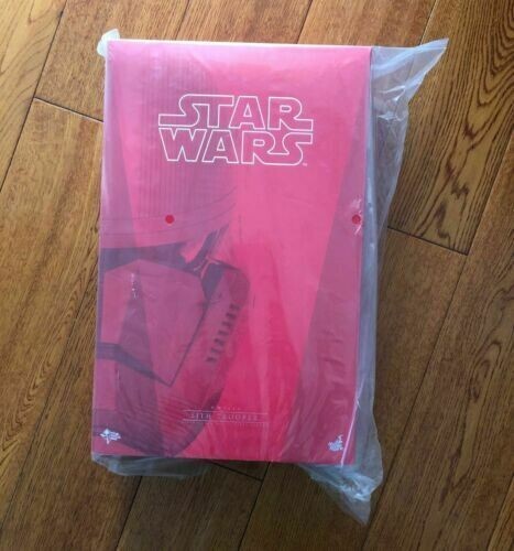 New Hot Toys MMS544 Star Wars The Rise of Skywalker 1/6 Sith Trooper - Picture 2 of 9
