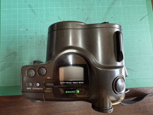 Olympus AZ-330 Superzoom 35mm Film Point & Shoot Camera - Picture 2 of 7