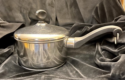 JH Farberware 1 Qt. Edelstahl Aluminium plattiert Deckel Topf Pfanne Yonkers NY USA