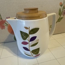 MCM Style Ceramic Pitcher Leaf Design with Handle and Bamboo Lid