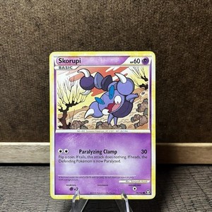 Skorupi - 76/102 - Common - Pokemon Triumphant