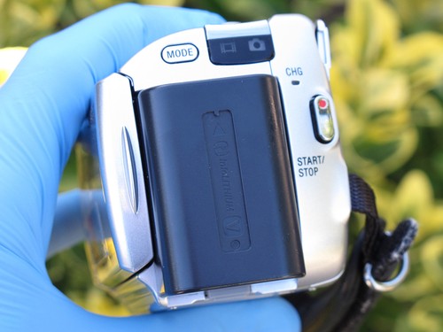 Sony Handycam DCR-SR68 60x Zoom 80GB HDD Digital Camcorder Excellent in OG Box! - Picture 11 of 16