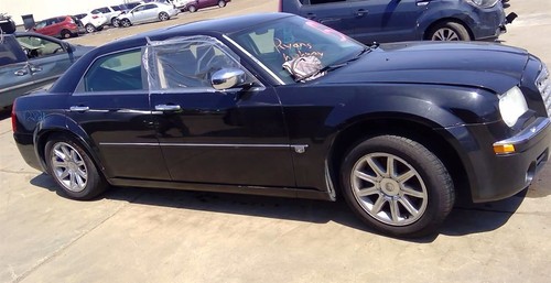 05 2006 07 08 09 10 Chrysler 300 Rear View Mirror w/ Automatic Dimming - Picture 7 of 13