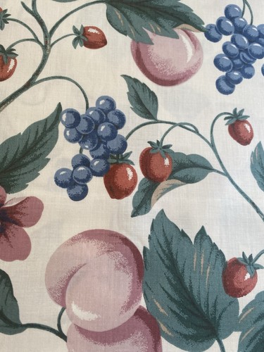 VTG Waverly Chintz Fabric Twelve Oaks Cream Fruit Floral Pink Green 6 Yd #READ# - Picture 4 of 16