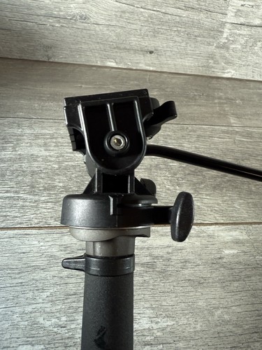 Manfrotto 3160 Head & 695 MagFiber Carbon Fiber 4-Section Monopod - 第 9/12 張圖片