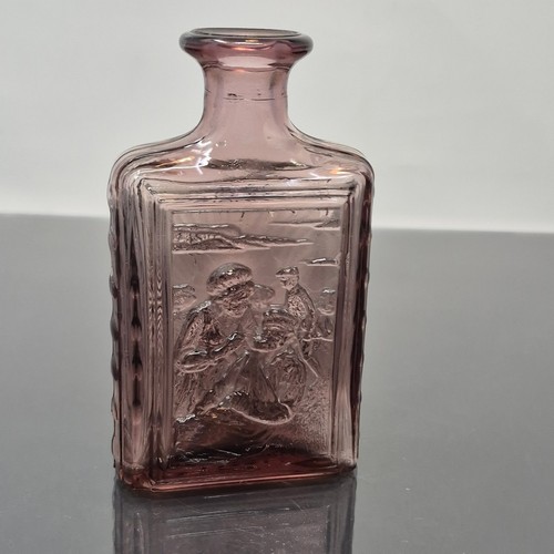 DAR Daughters Of The American Revolution Purple Glass Bottle 1979 Square - Picture 1 of 4