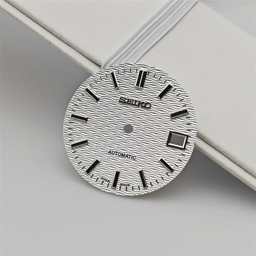 Neu 28,5 mm Wellen leuchtendes metallisches Zifferblatt Datum für NH35/36 Uhrwerk - Bild 25 von 30