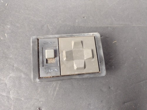 1985-1992 Firebird Trans Am Center Console Power Mirror Switch 85 92  - Picture 1 of 4