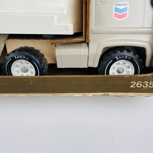 Vintage 1977 Tonka Toys Chevron Semi Trailer Tanker 8-Wheeler Steel Cabin Body - Picture 11 of 19