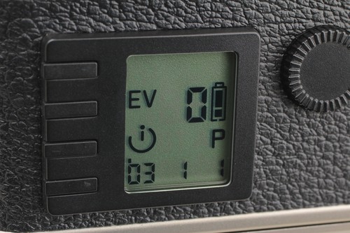 [ Unused ] Leica CM 40mm F2.4 35mm Point & Shoot Film Camera 18130 From JAPAN - Picture 16 of 20