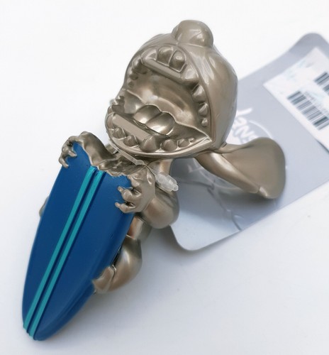 Disney Store Stitch 3D-förmiger Flaschenöffner Metall Surfbrett Mundbiss Lilo & - Bild 3 von 13