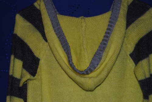 Girls TAKEOUT Yellow Gray Striped Hooded Sweater Size XL 14/16 - Picture 5 of 6