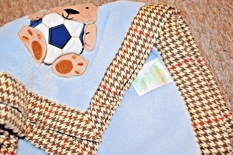 G5 LN 30x40 CORDEROS E HIEDRA Azul Felpa PERRO CACHORRO Pelota de Fútbol Bebé Cuna Manta Lovey Foto 4 de 4