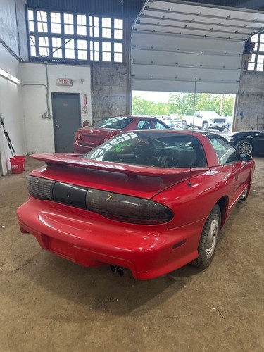 Used Front Center Interior Rear View Mirror fits: 1994 Pontiac Firebird Front Ce - Picture 8 of 16
