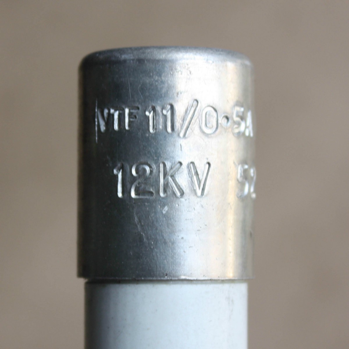 GE VTF11KV0.5 Fuse link 402031 12KV 52.5KA In=0.5A | eBay GE VTF11KV0.5 Fuse link 402031 12KV 52.5KA In=0.5A | eBay