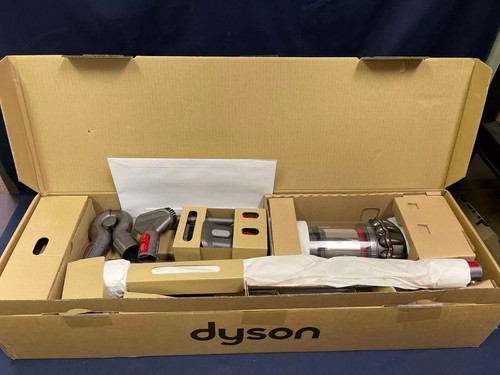 refurbished_Dyson V10 Cordless Stick Vacuum Cleaner: 14 Cyclon_180846-01 - Picture 3 of 3