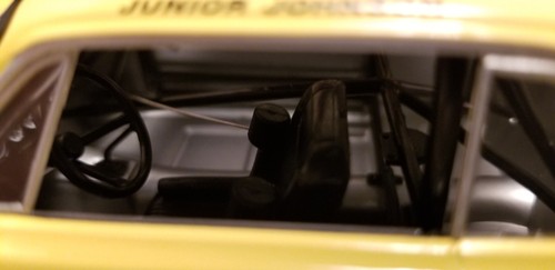 Junior Johnson "AUTOGRAPHED" #26 1965 Ford Galaxie 1/24 By University of Racing - Picture 4 of 24