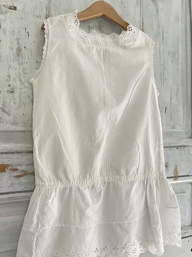 Antique French embroidered COTTON young girl LACE under dress c1900 - Picture 7 of 22