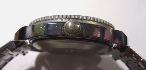 Timex automatic watch. Rotating bezel. 36mm. Flex bracelet. Pre-owned. - Picture 7 of 17