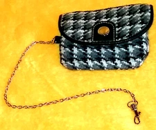 Travel Wallet ID Holder Houndstooth clip on chain coin purse by Rosetti