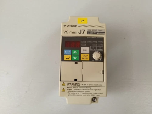 OMRON VS mini J7 CIMR-J7AZB0P2 Single Phase Inverter controller