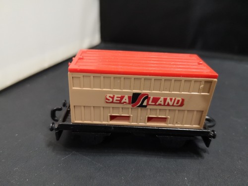 P757-MATCHBOX SUPERFAST MB25 FLAT CAR WITH N.Y.K. CONTAINER AND BOX - Picture 2 of 12